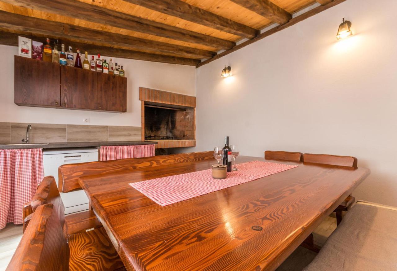 Apartmani A&M Biograd Na Moru Bagian luar foto