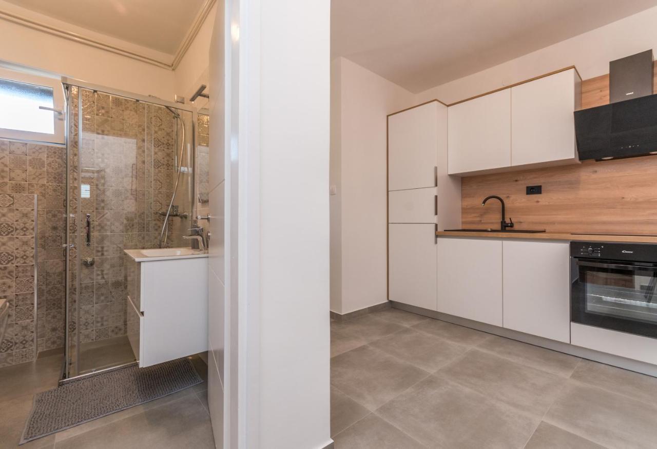 Apartmani A&M Biograd Na Moru Bagian luar foto